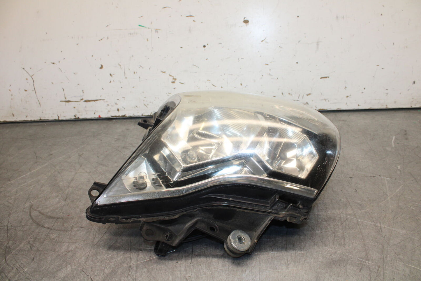 12-17 KAWASAKI ER-6N Z650 FRONT HEADLIGHT HEAD LIGHT LAMP BB709