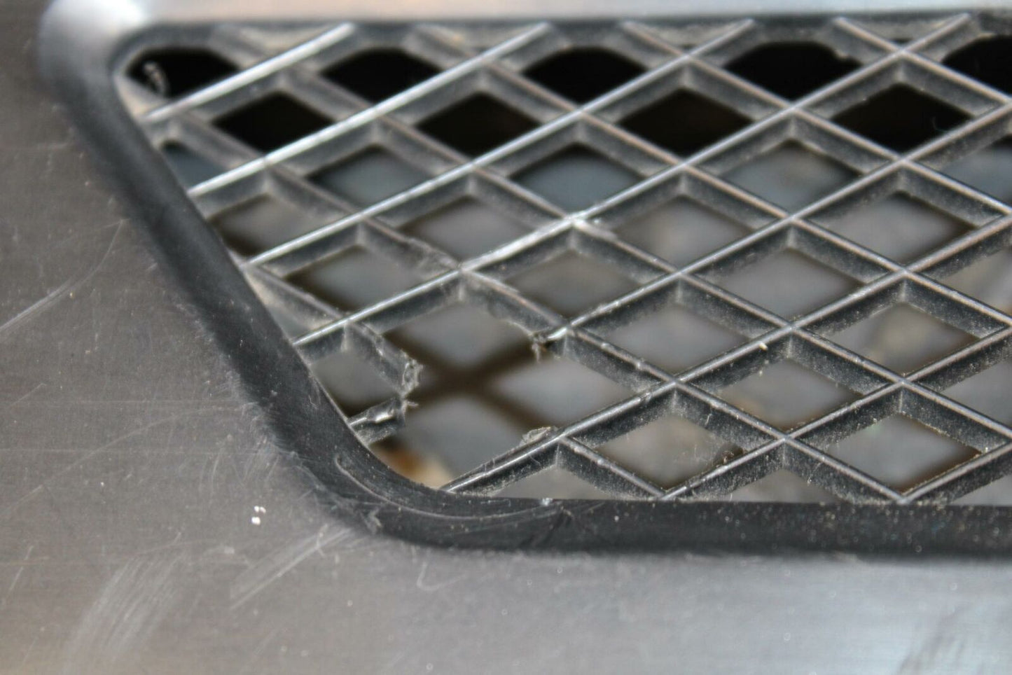 93 KAWASAKI NINJA ZX750L RIGHT LEFT FRONT DUCT COVERS PANELS COWLS BB195