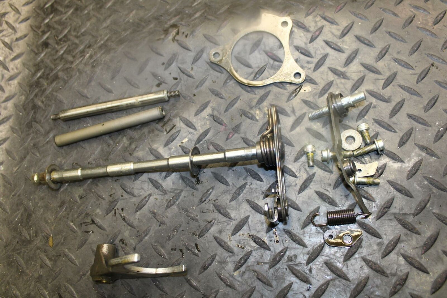 07 YAMAHA YZF R1 ENGINE TRANSMISSION GEAR SHIFT SHIFTER CAM DRUM FORKS BB191 C
