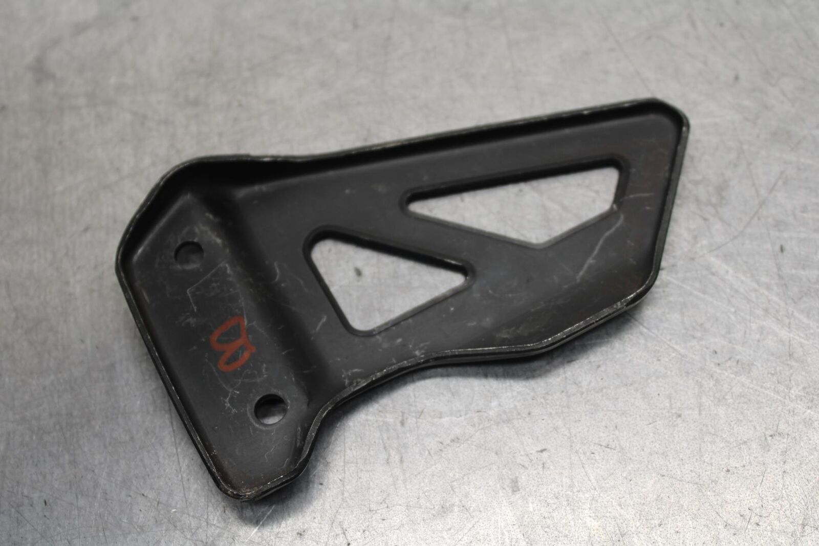 01-03 SUZUKI GSXR600 RIGHT SIDE HEEL GUARD BB639