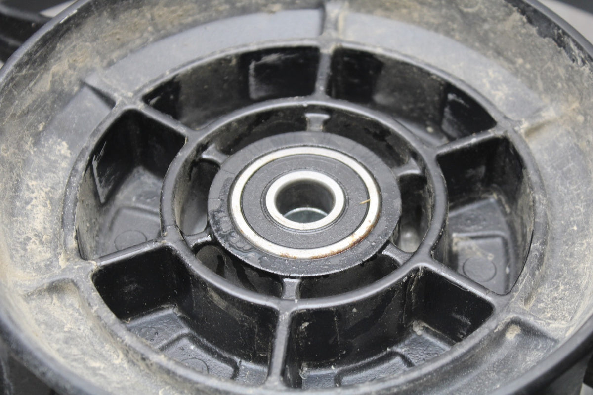 19 MOTO GUZZI V7 III REAR WHEEL BACK RIM & ROTOR BB831