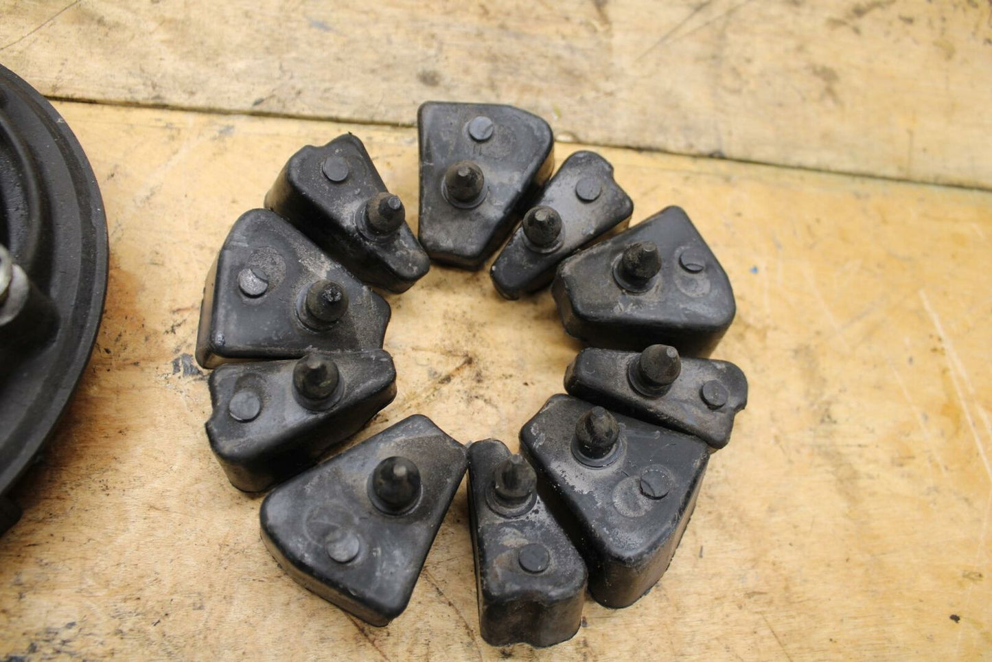 91-93 YAMAHA FZR1000 REAR HUB W? SHOCK DAMPERS CUSH ABSORBERS BB339