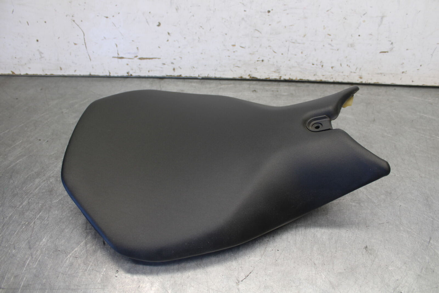 12-15 DUCATI 1199 PANIGALE FRONT DRIVERS SEAT PAD SADDLE PILLION BB699