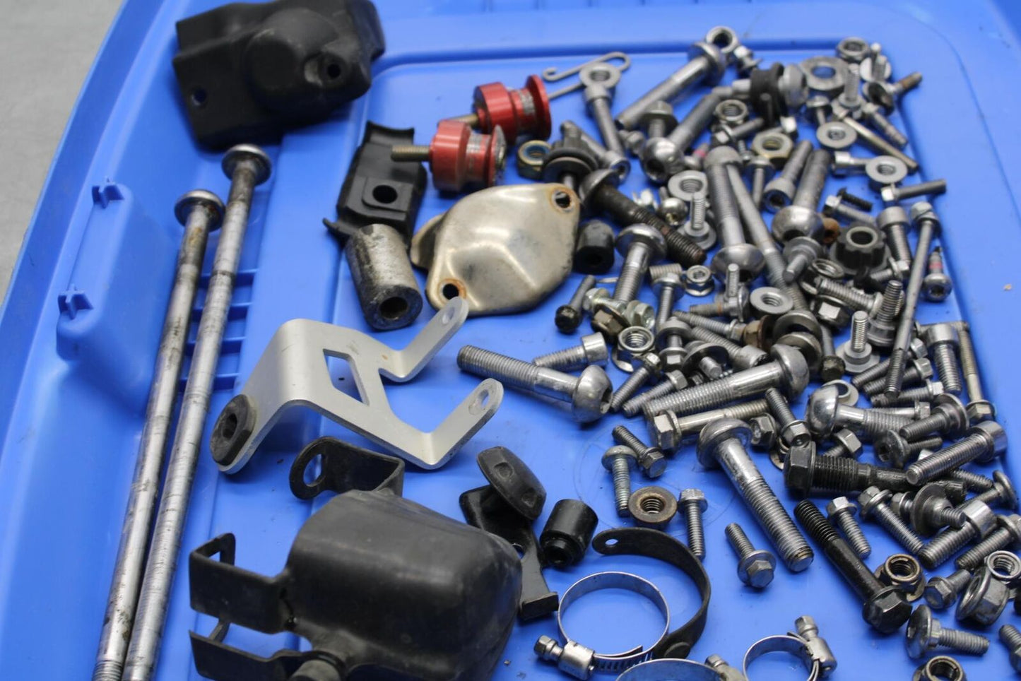 2012 Triumph Daytona 675R MISCELLANEOUS HARDWARE BOLTS SCREWS BB589