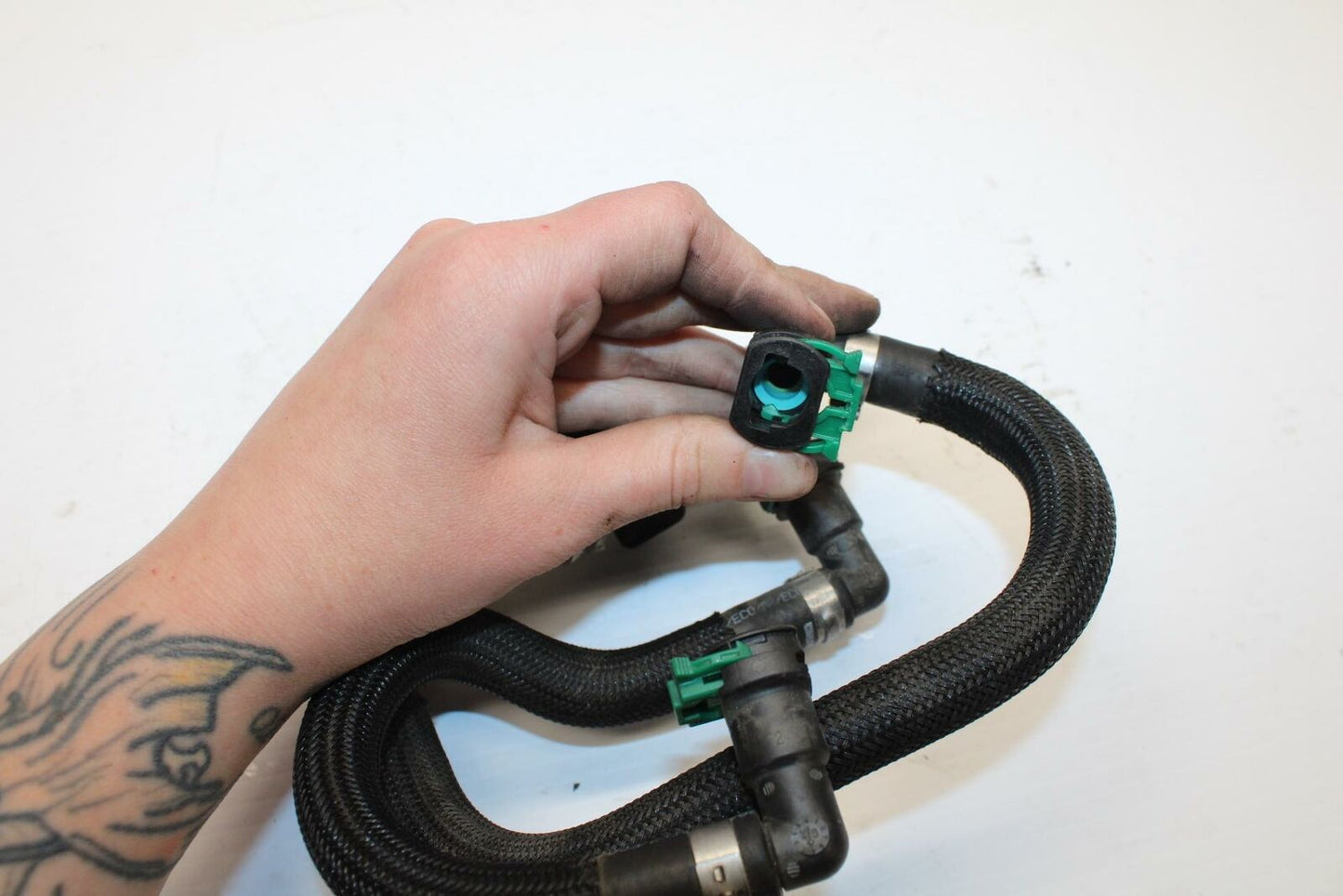 18-20 HUSQVARNA VITPILEN 401 FUEL HOSE GAS LINE TUBE PIPE BB248