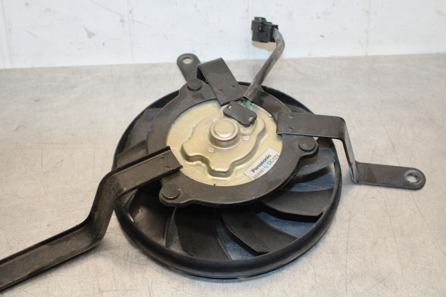 2012 Triumph Daytona 675R ENGINE RADIATOR COOLING FAN BB589