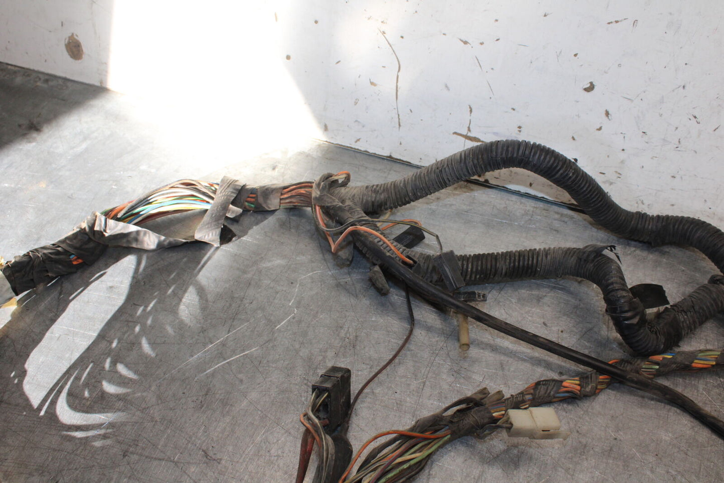 85-86 SUZUKI MADURA 1200 MAIN ENGINE WIRING HARNESS MOTOR WIRE LOOM BB691