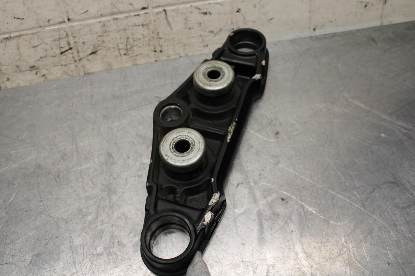 2004 Suzuki Intruder 1500 VL1500 FORKS UPPER TRIPLE TREE CLAMP BB573