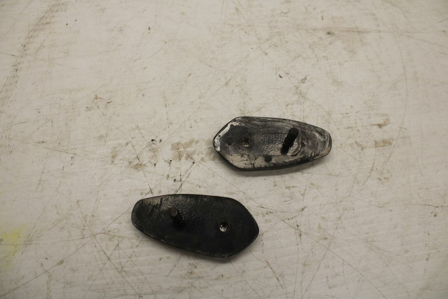 07 YAMAHA YZF R6 2c0 MIRROR BLOCK OFF PLATES BB284