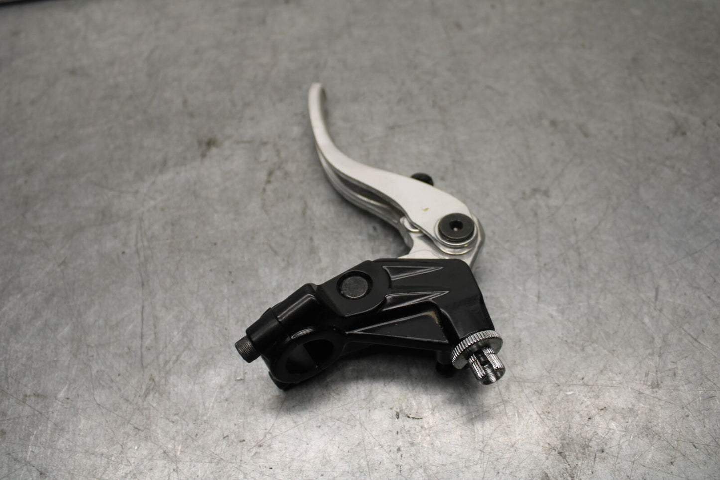 19-21 TRIUMPH SPEED TWIN 1200 CLUTCH PERCH MOUNT WITH LEVER BB653