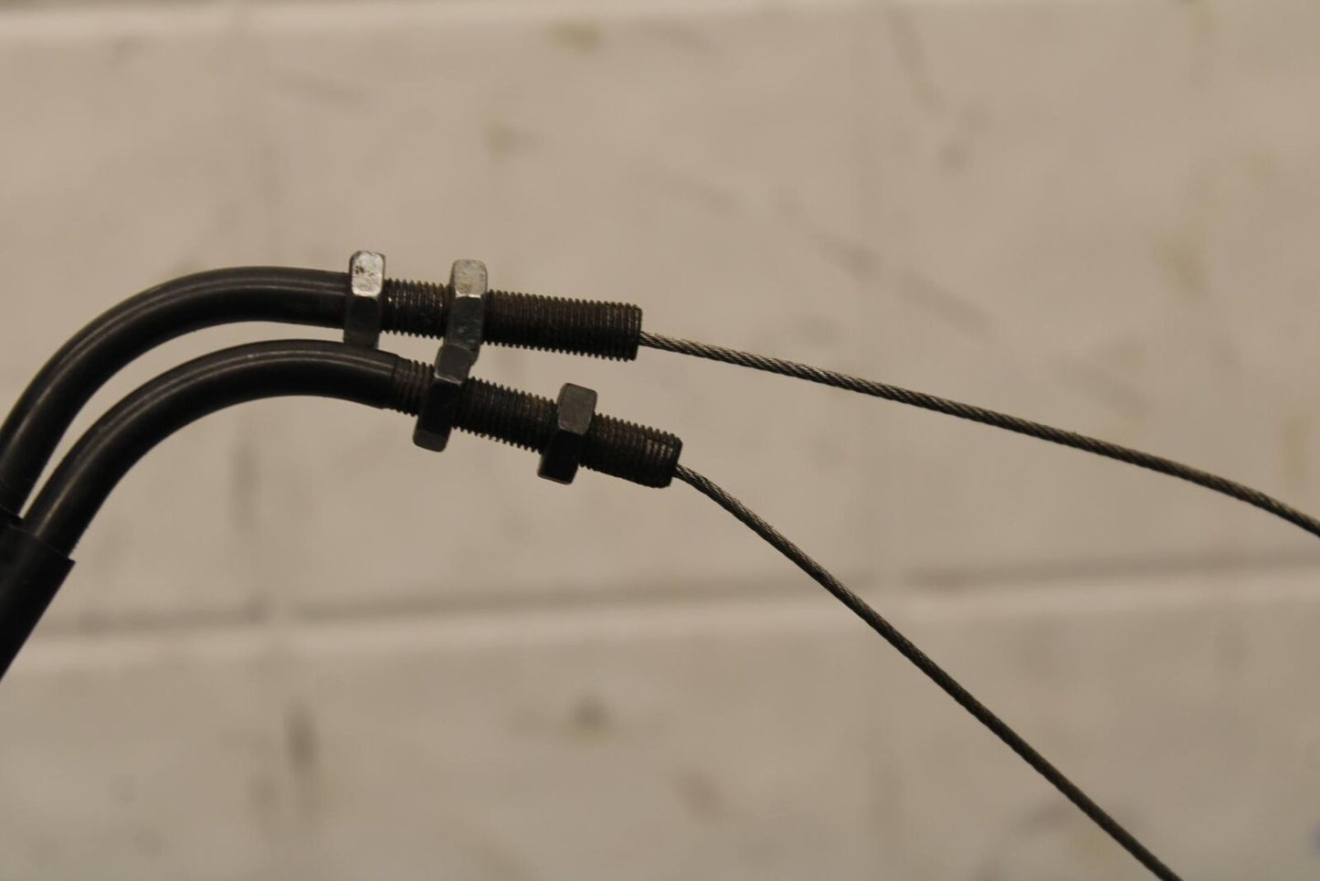 2012 Triumph Daytona 675R THROTTLE CABLES LINES BB589