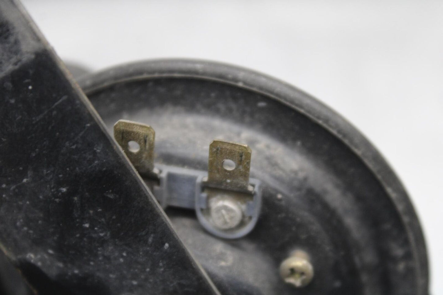 1995 Suzuki RF600R HORN SIGNAL BB615