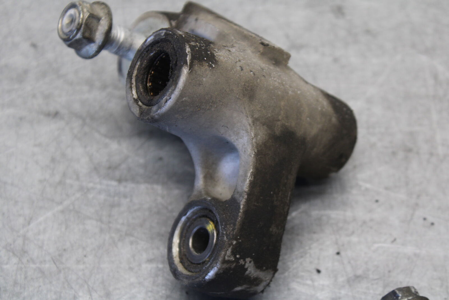 04 SUZUKI GSXR600 AFTERMARKET REAR DOGBONE SHOCK LINKAGE LINK BB676