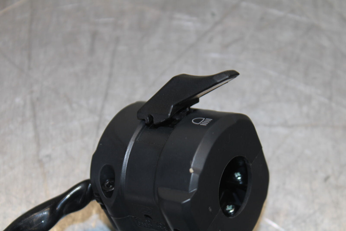 12-13 DUCATI STREETFIGHTER 848 LEFT CLIP ON HANDLE HORN SIGNALS SWITCH BB705