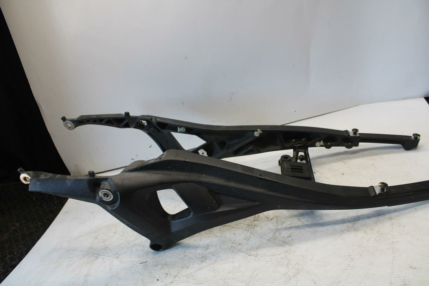 12 DUCATI MONSTER 796 REAR SUBFRAME BACK SUB FRAME BB276