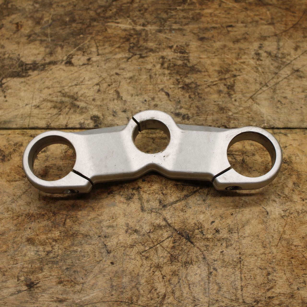04-07 DUCATI ST3 FORKS UPPER TRIPLE TREE CLAMP BB347