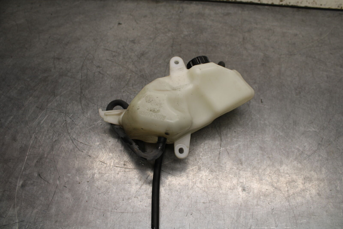 19-22 KAWASAKI Z400 COOLANT WATER TANK RESERVOIR BOTTLE BB738