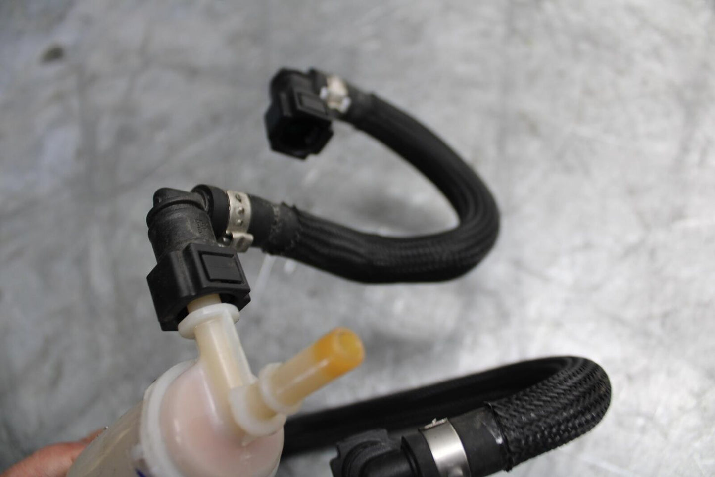 22-23 HUSQVARNA VITPILEN 401 FUEL HOSE GAS LINE TUBE PIPE BB541