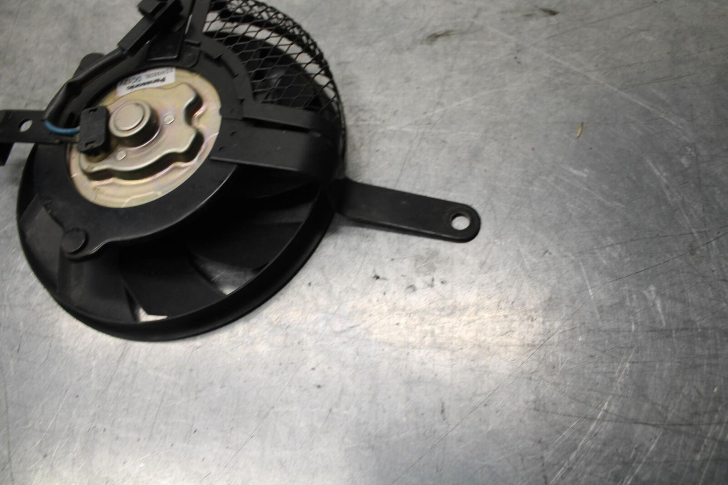 08-10 SUZUKI GSXR 600 ENGINE RADIATOR COOLING FAN BB101 #B