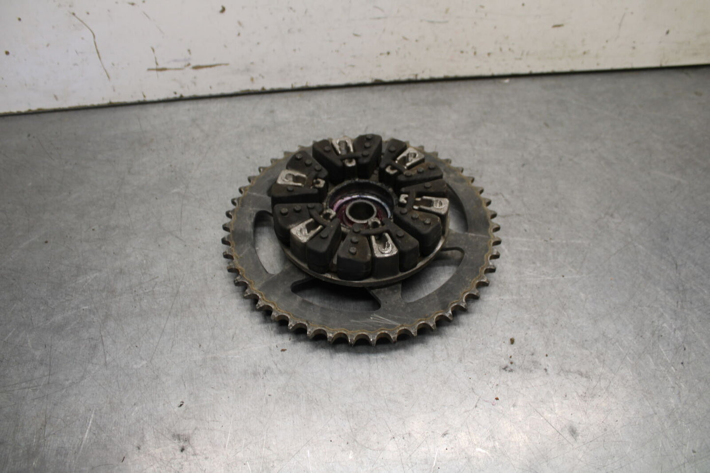 09-11 TRIUMPH DAYTONA 675 REAR BACK SPROCKET HUB BB652