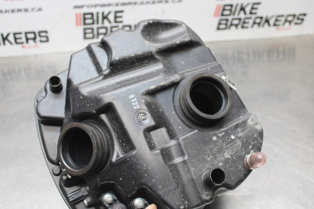 17-24 SUZUKI SV650 AIRBOX AIR INTAKE FILTER BOX BB829