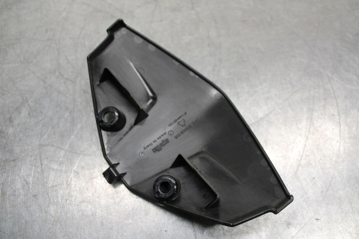 21-24 APRILIA TUONO 660 FACTORY SPEEDO CLUSTER TRIM COVER BB733