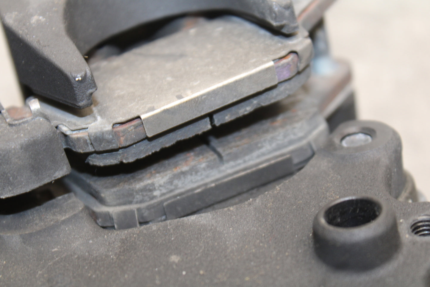 18-24 KAWASAKI NINJA 650 REAR BACK BRAKE CALIPER W MOUNT BRACKET BB725