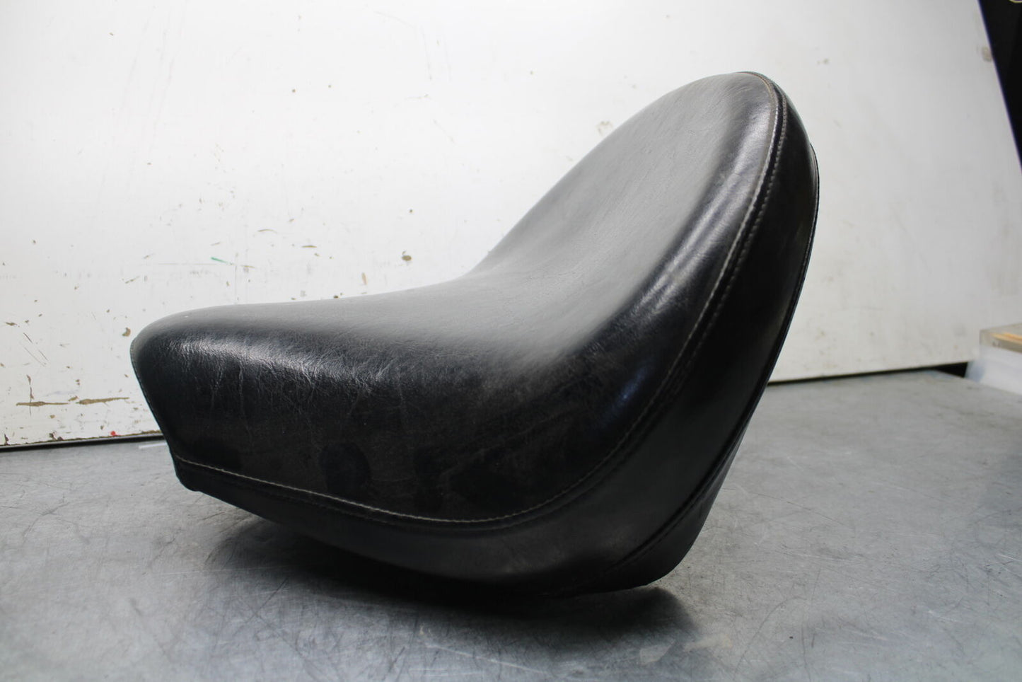 99-00 YAMAHA V STAR 1100 FRONT DRIVERS SEAT BB711