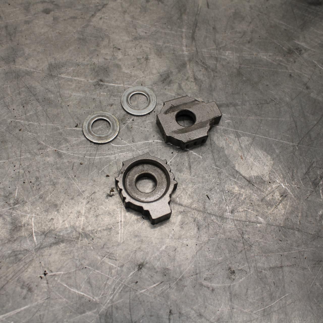 18 KTM RC 390 SWINGARM CHAIN TENSIONER ADJUSTMENT BRACKETS BB442