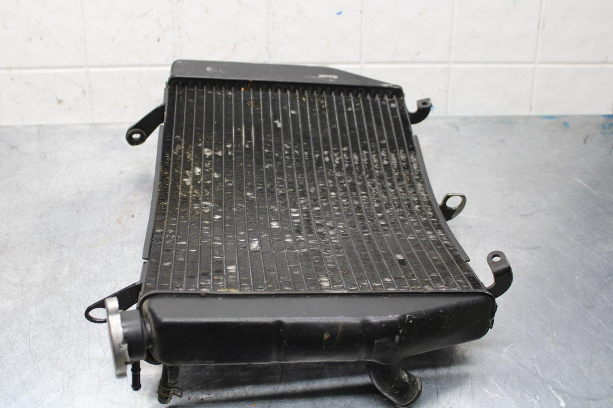 2007 Yamaha YZF R6S ENGINE RADIATOR MOTOR COOLER COOLING RADIATER BB594