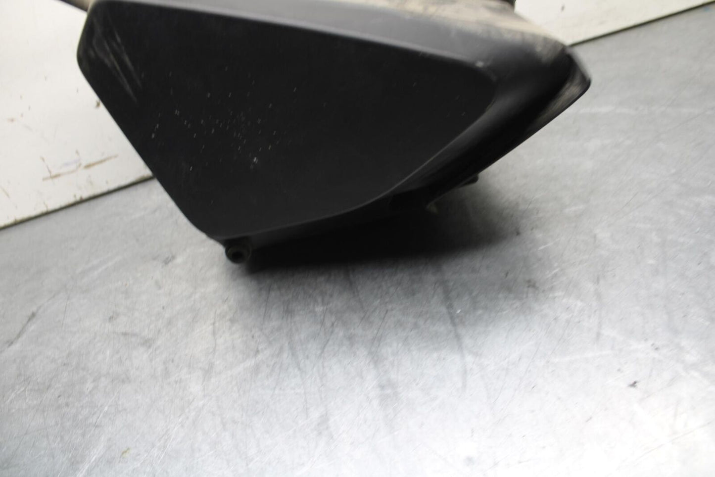 16-18 KTM 690 DUKE AIRBOX AIR INTAKE FILTER BOX BB631