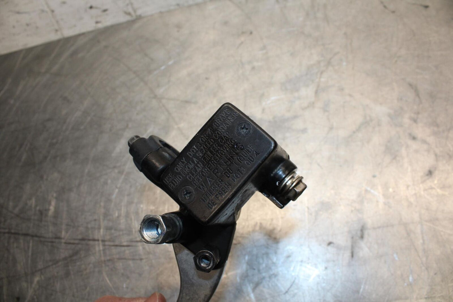 17 KAWASAKI VERSYS-X 300 FRONT BRAKE MASTER CYLINDER w/ LEVER BB504