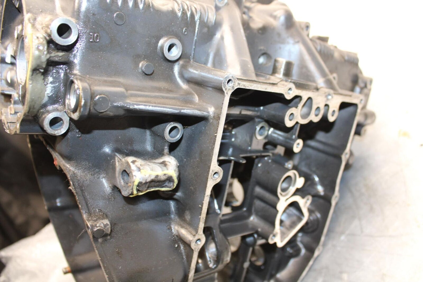 86-87 SUZUKI GSXR1100 ENGINE MOTOR CRANKCASE CRANK CASES BLOCK BB413