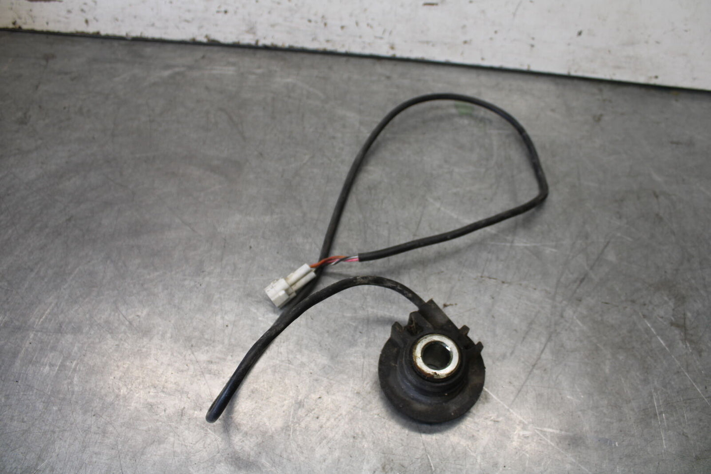 01-06 TRIUMPH TIGER 955I SPEEDOMETER DRIVE GEAR BB693