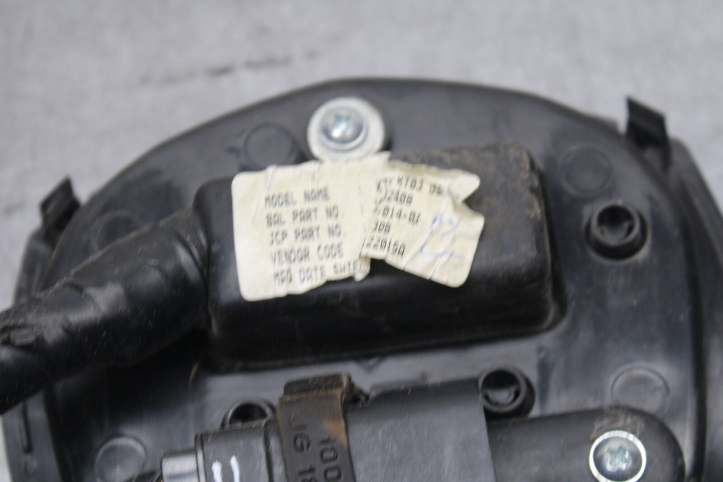 13-16 KTM 390 DUKE SPEEDO TACH GAUGES CLUSTER SPEEDOMETER TACHOMETER BB748
