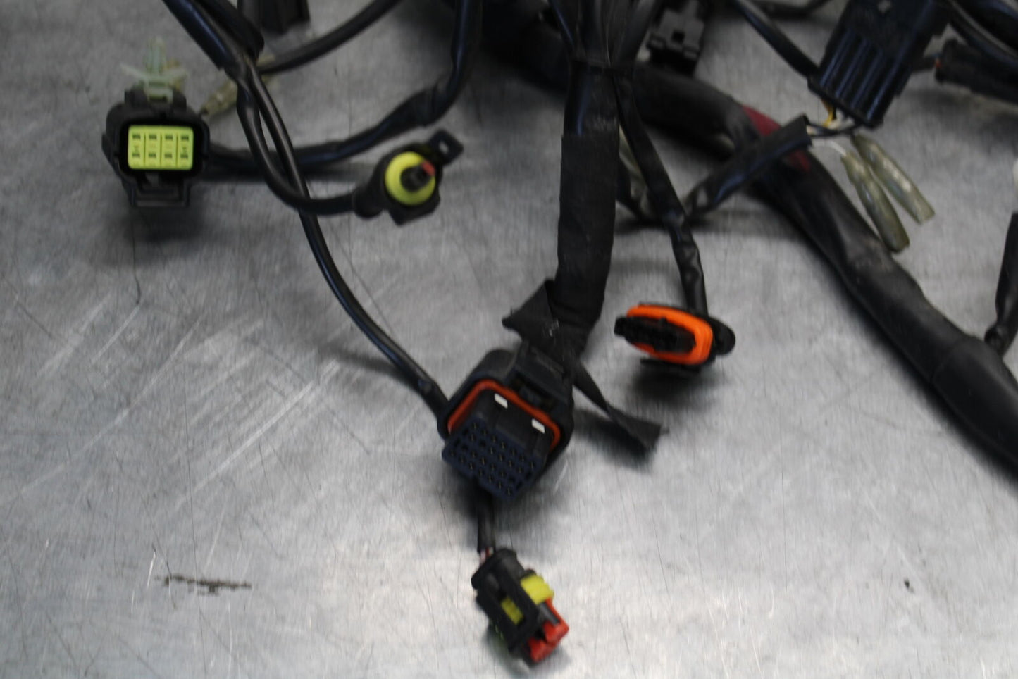 06-07 DUCATI MONSTER 695 MAIN ENGINE WIRING HARNESS MOTOR WIRE LOOM BB674