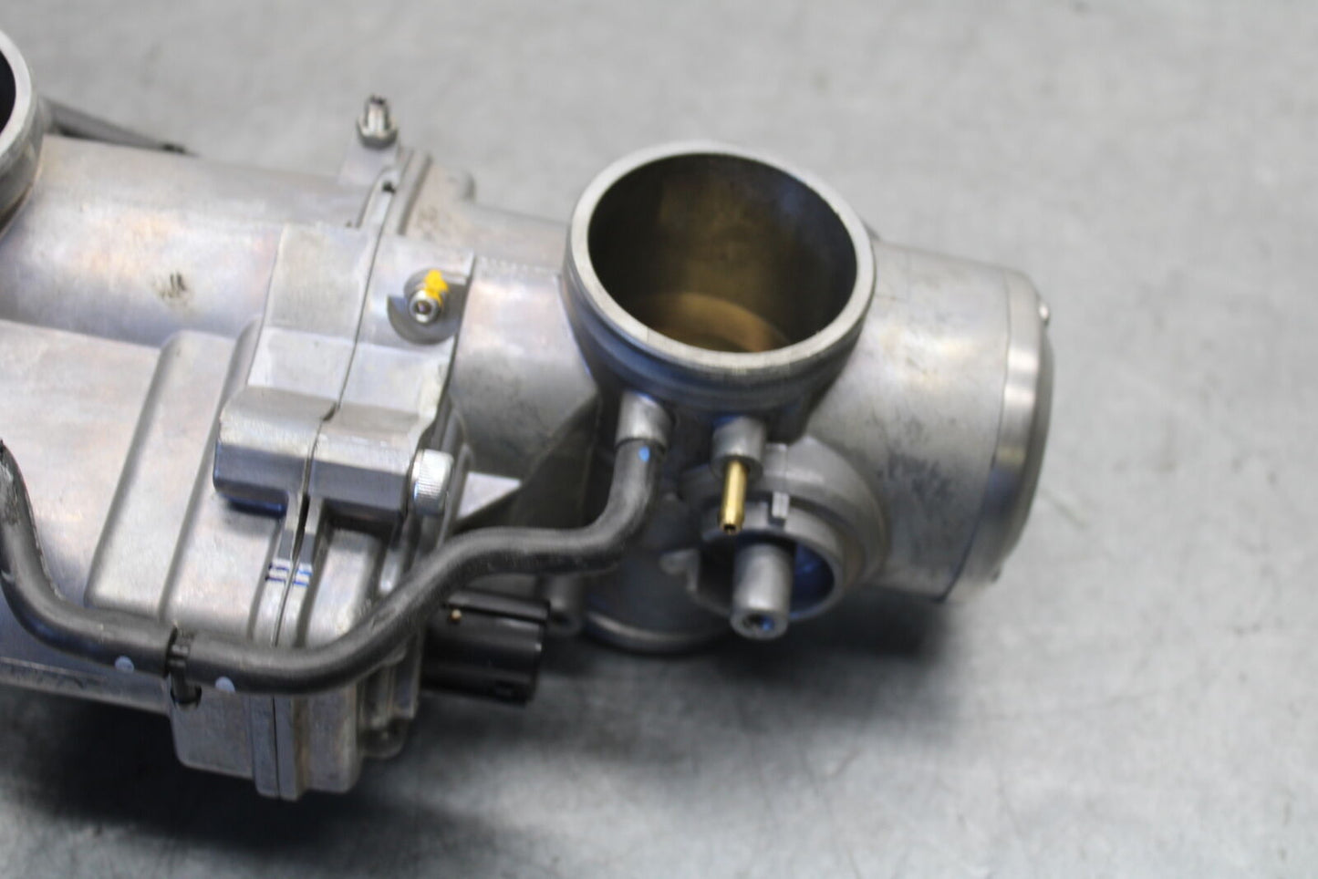 19-21 TRIUMPH SPEED TWIN 1200 THROTTLE BODIES BB653