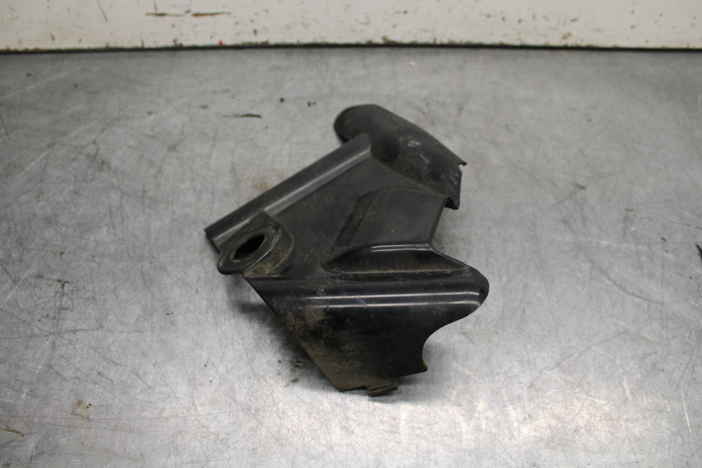 99-00 YAMAHA V STAR 1100 LEFT FRAME COVER COWL BB711