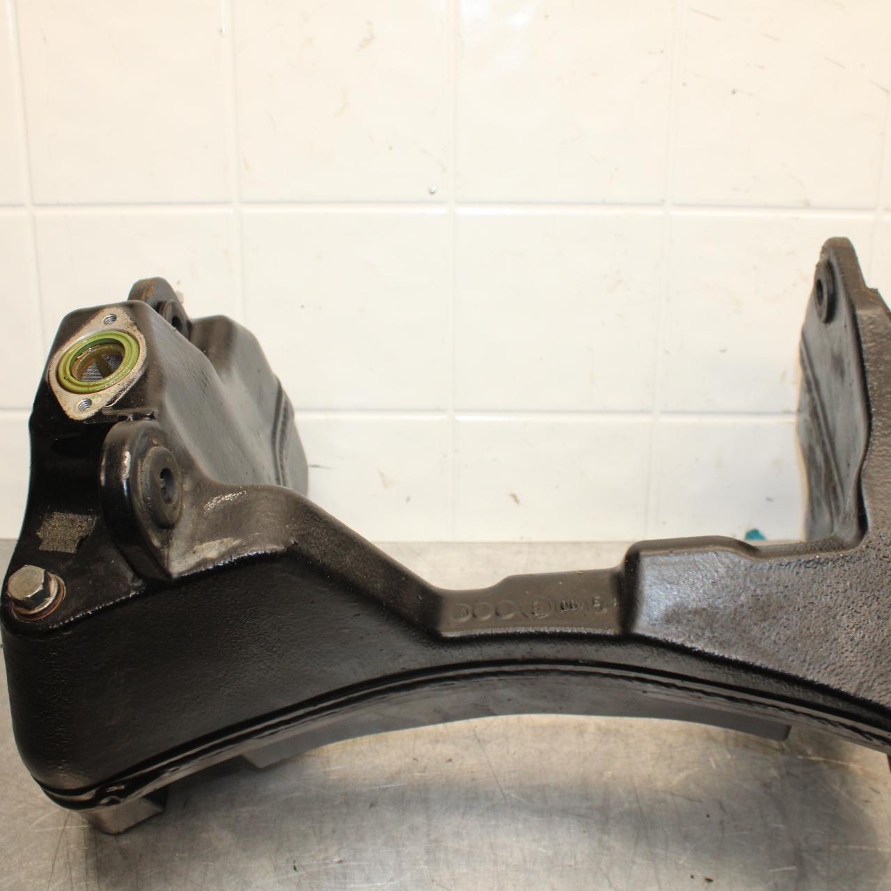 07-11 KTM 990 SUPER DUKE OIL TANK ENGINE RESEVOIR BB578