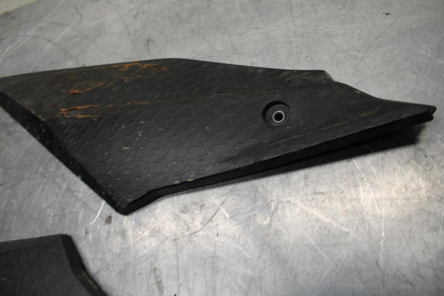 18 YAMAHA YZF R1 RIGHT LEFT GAS FUEL TANK PANELS COVERS TRIM SET COWLS BB473