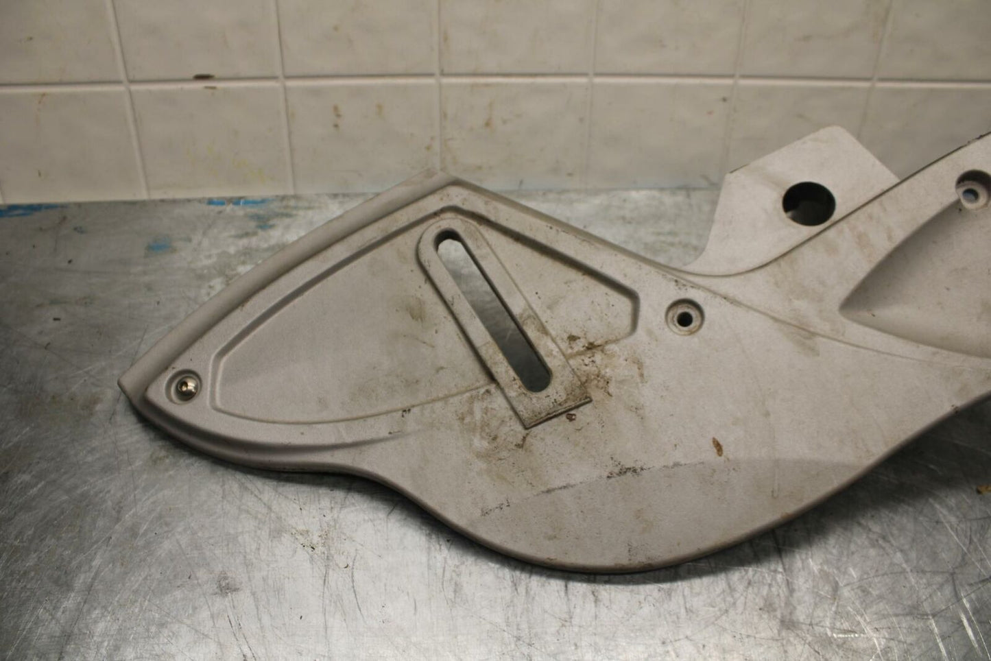 10-12 CAN AM SPYDER RT RIGHT FOOT REST PEG STEP SUPPORT 705002834 BB415