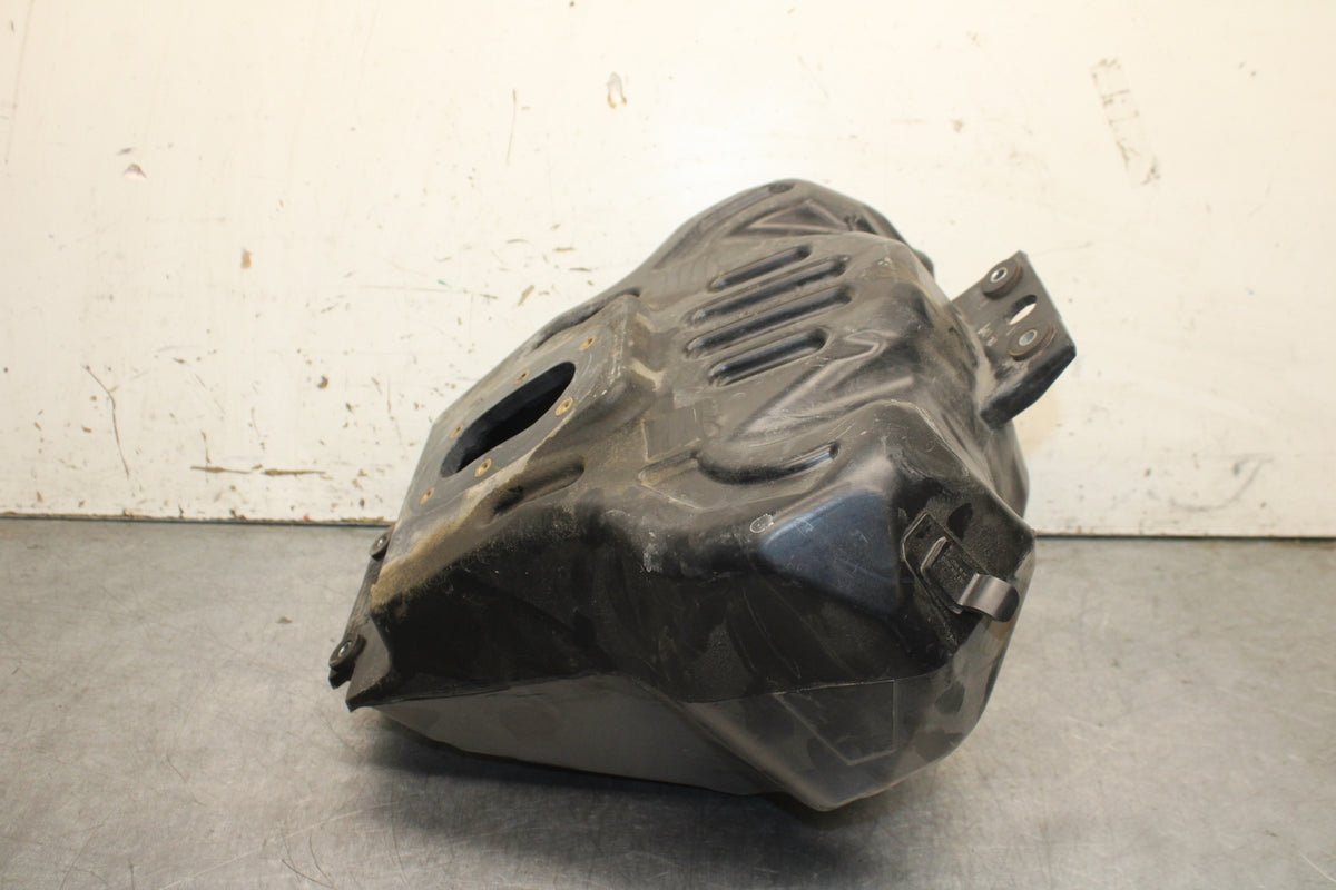 13-16 KTM 390 DUKE GAS TANK FUEL CELL PETROL RESERVOIR BB748