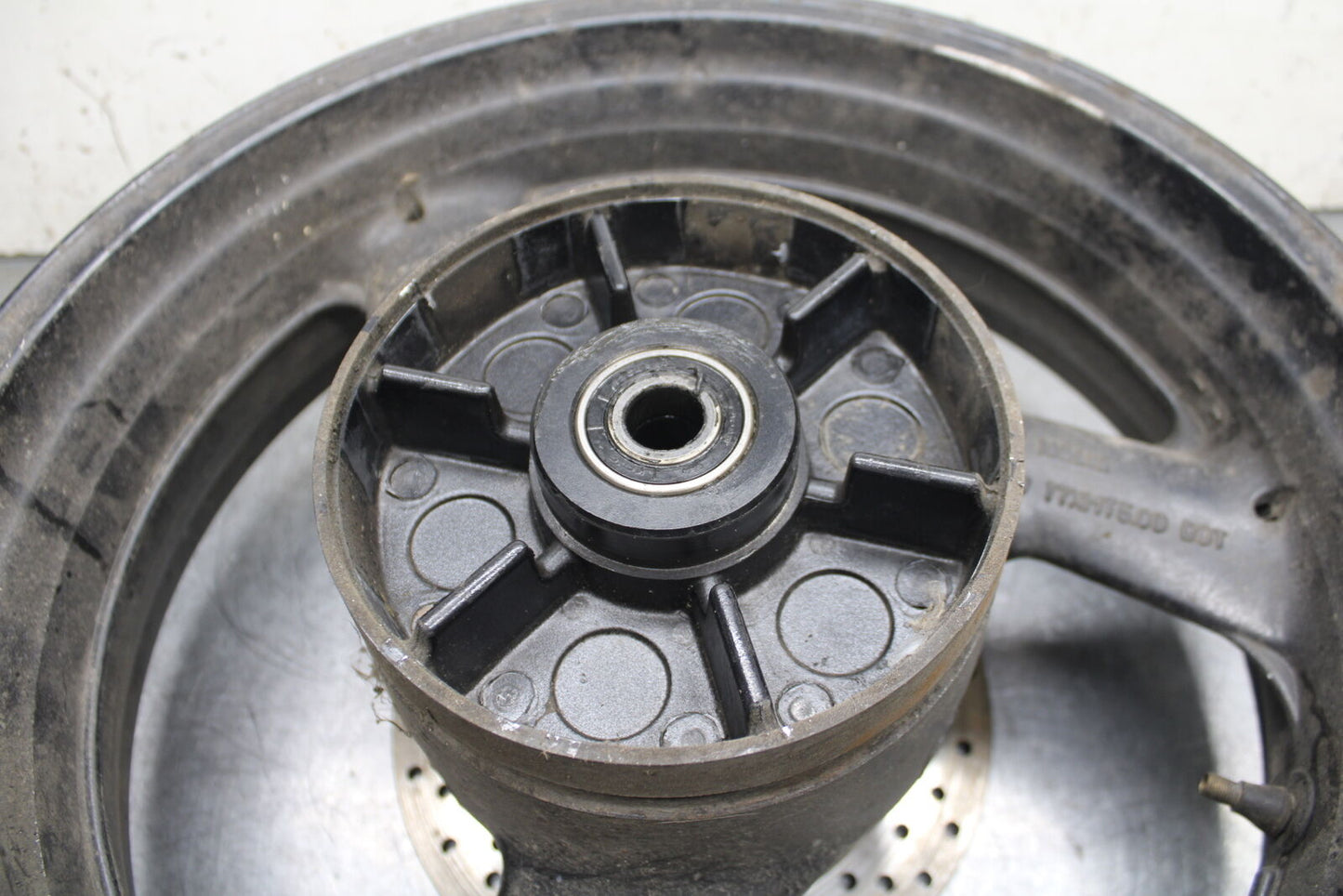 96-07 YAMAHA YZF600R REAR WHEEL BACK RIM AND ROTOR BB746