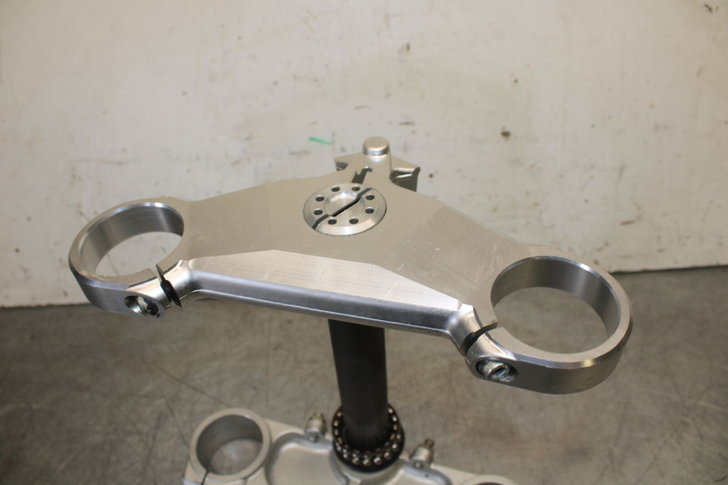 08-10 DUCATI 848 FRONT FORKS CLAMP TRIPLE TREE STEM SET BB705