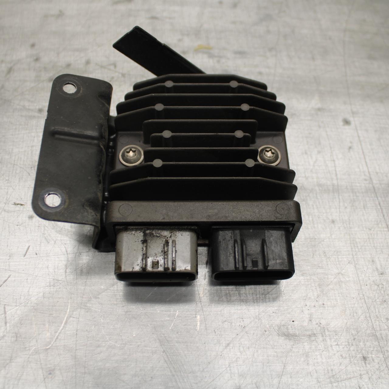 17-20 BMW S1000R RECTIFIER VOLTAGE REGULATOR BB488