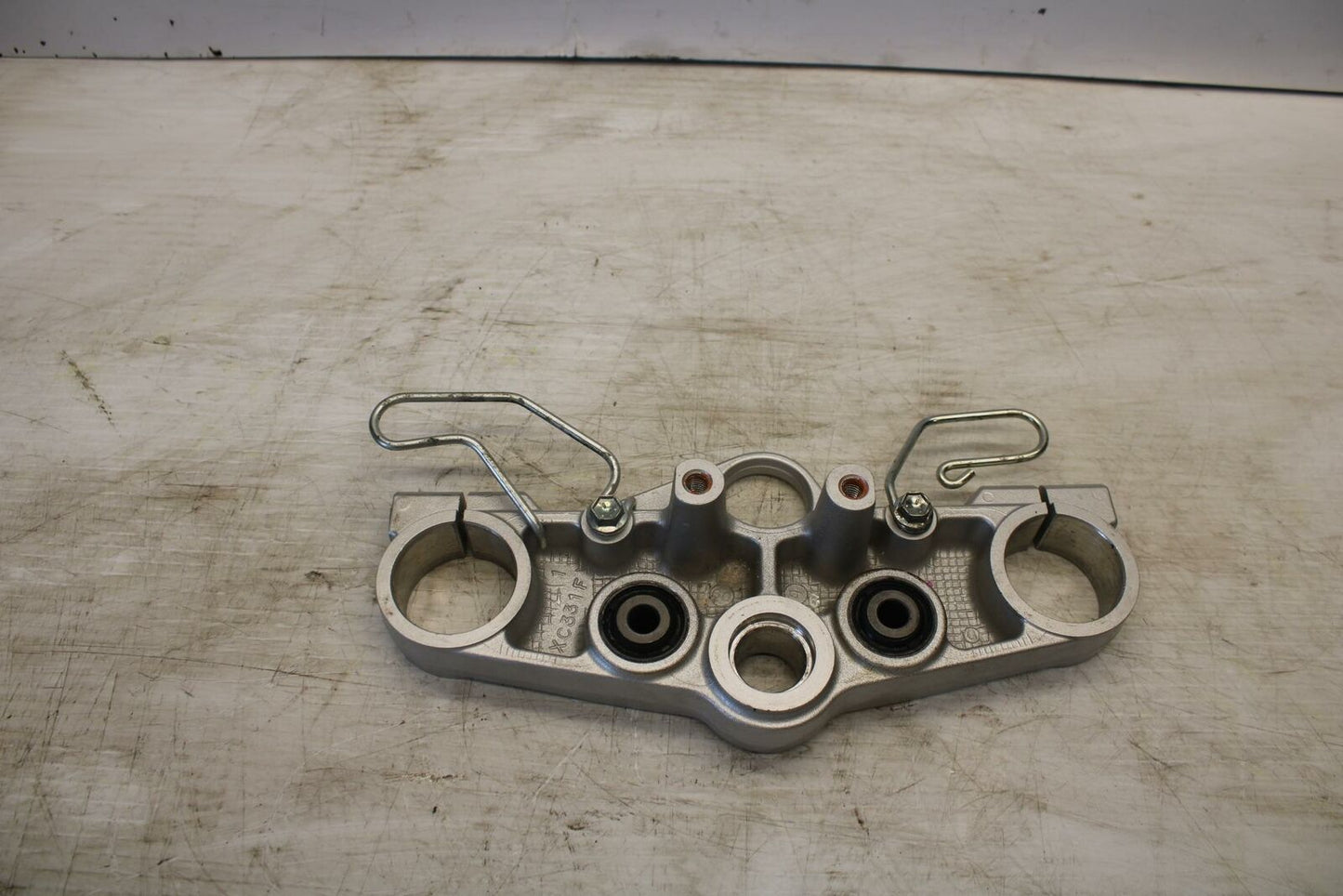 07-12 SUZUKI BANDIT 650F FORKS UPPER TRIPLE TREE CLAMP BB280
