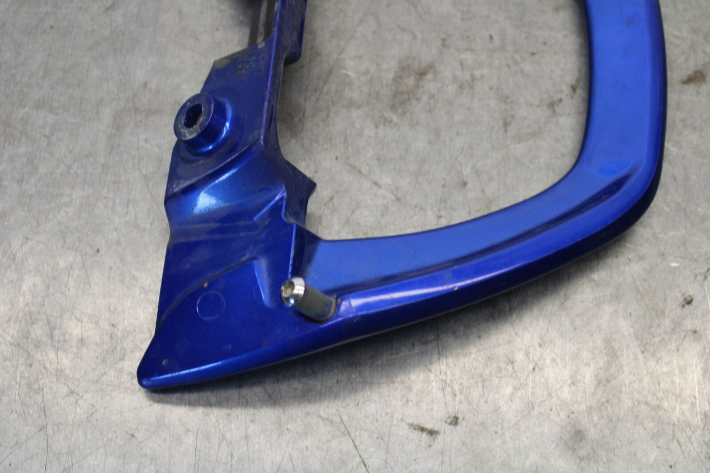 03-07 SUZUKI SV1000S PASSENGER REAR SEAT GRAB BAR HANDLE BB657