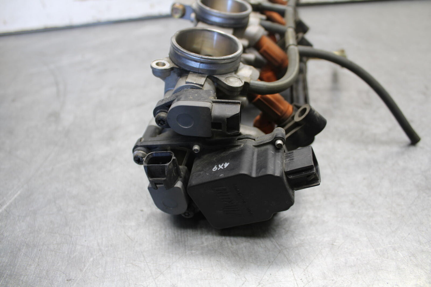 04-05 SUZUKI GSXR600 MAIN FUEL INJECTORS / THROTTLE BODIES 13405-29G00 BB658