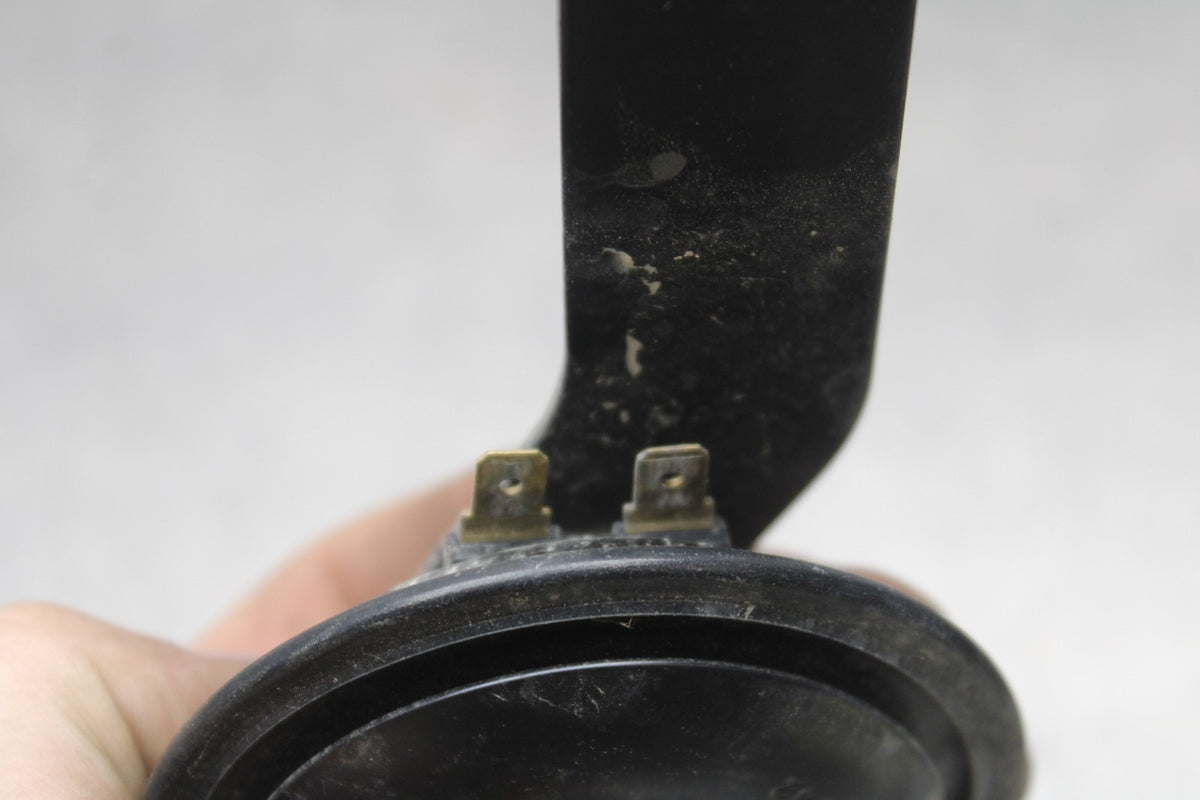 11-22 SUZUKI GSXR 600 HORN SIGNAL BB193