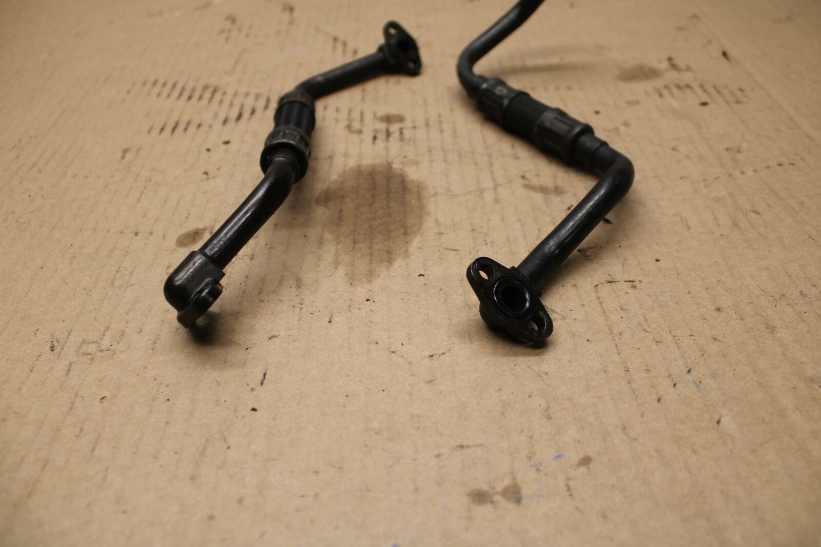 01 SUZUKI GSXR1000 ENGINE MOTOR OIL COOLER HOSES BB155b